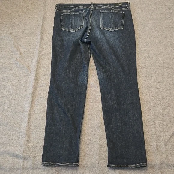 Kut from the Kloth Catherine Boyfriend Jeans, Size 16 - Picture 4 of 14